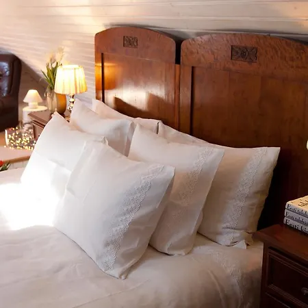 Adami Country Guest house