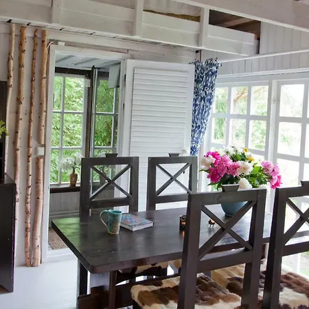Adami Country Guest house *