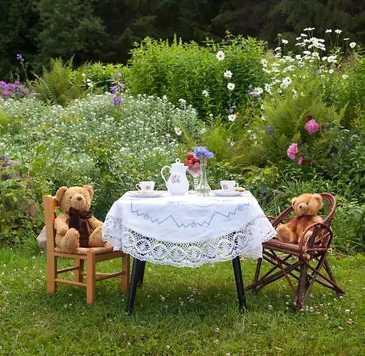 Adami Country Guest house 4*