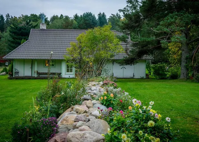 Guest house Adami Country 4*