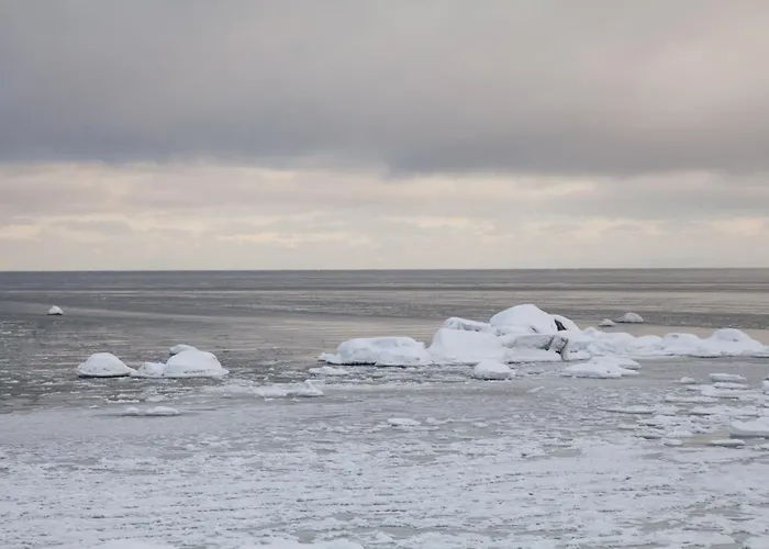 Adami Country Πανσιόν 4*